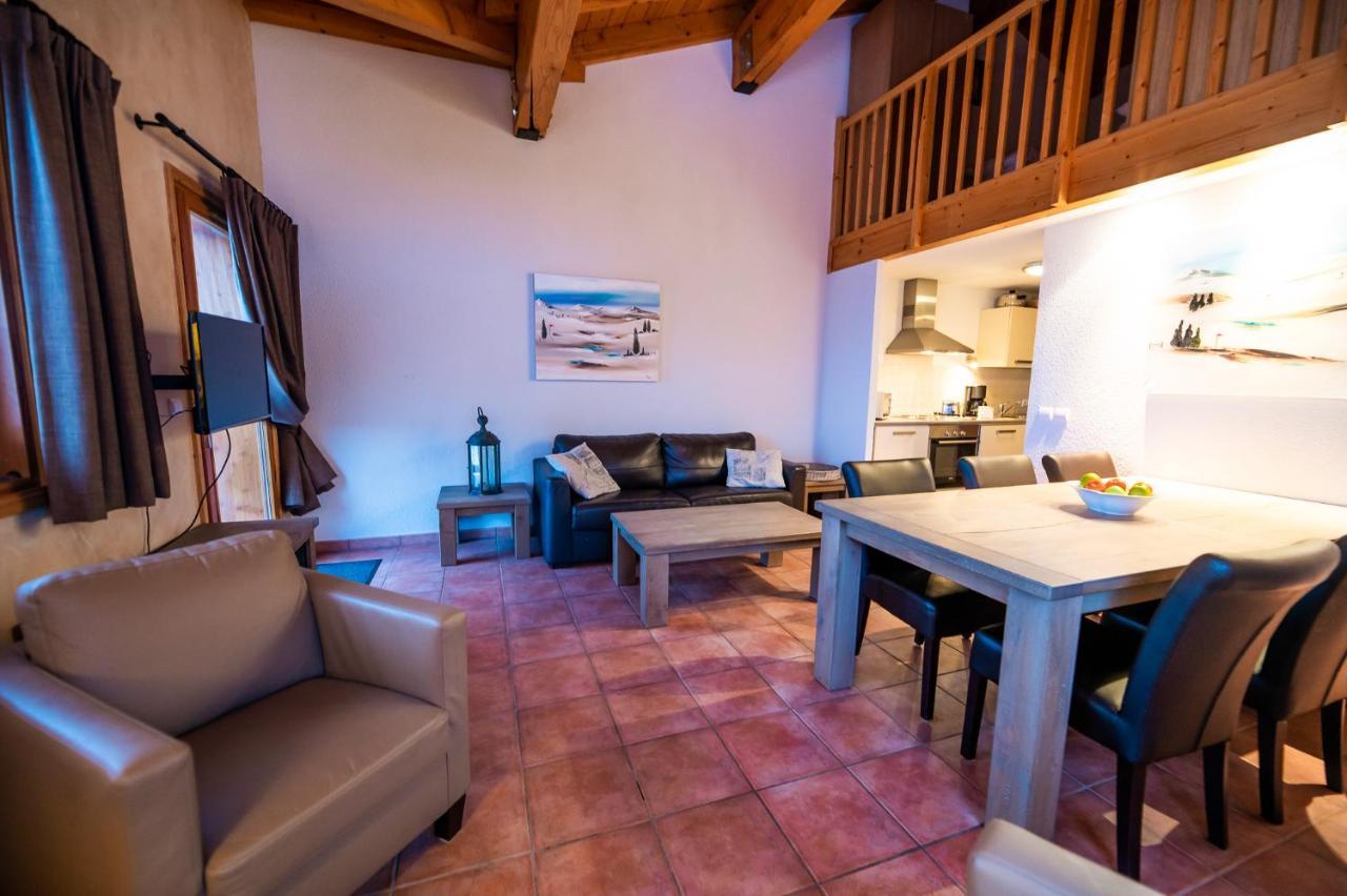 Parc Madeleine - Chalets Saint-François-Longchamp Extérieur photo