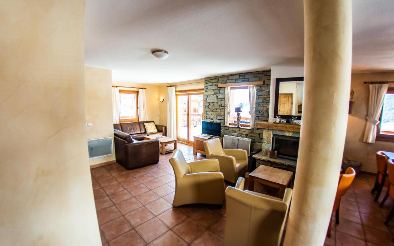 Parc Madeleine - Chalets Saint-François-Longchamp Extérieur photo